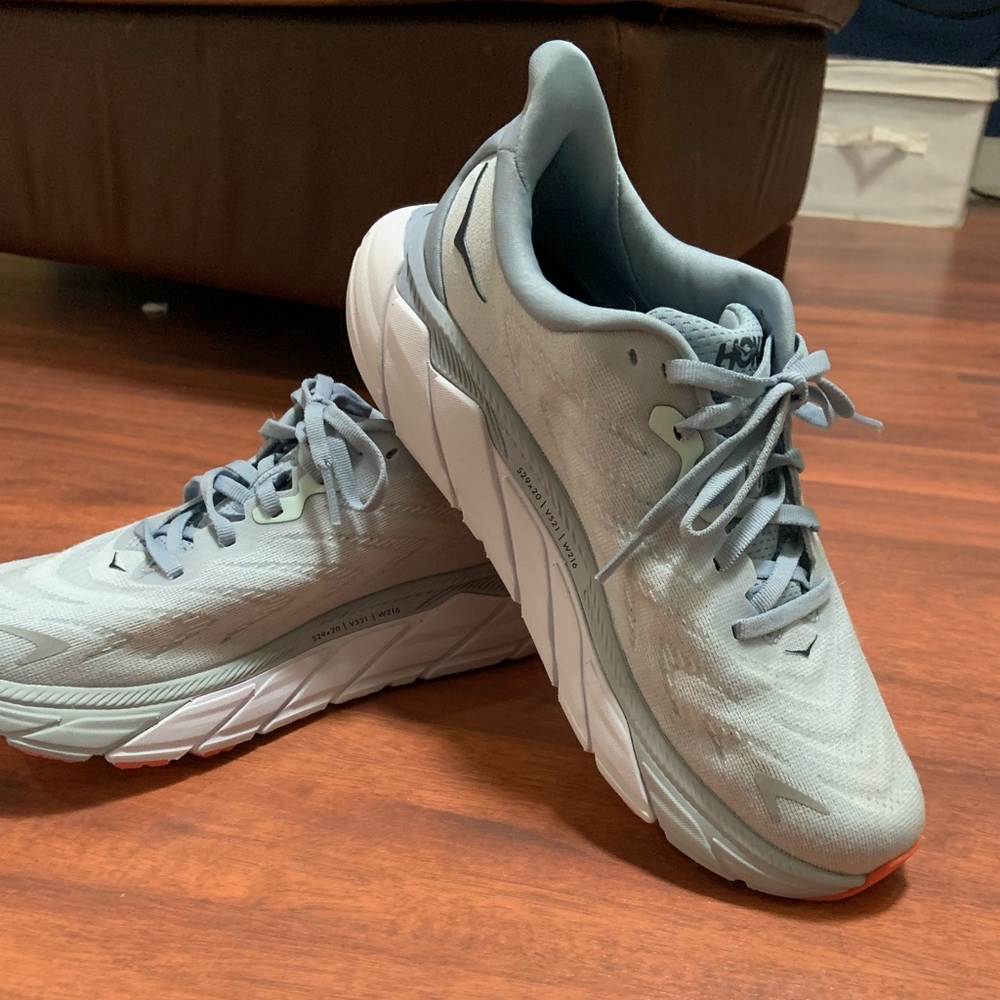 HOKA size 7.5
